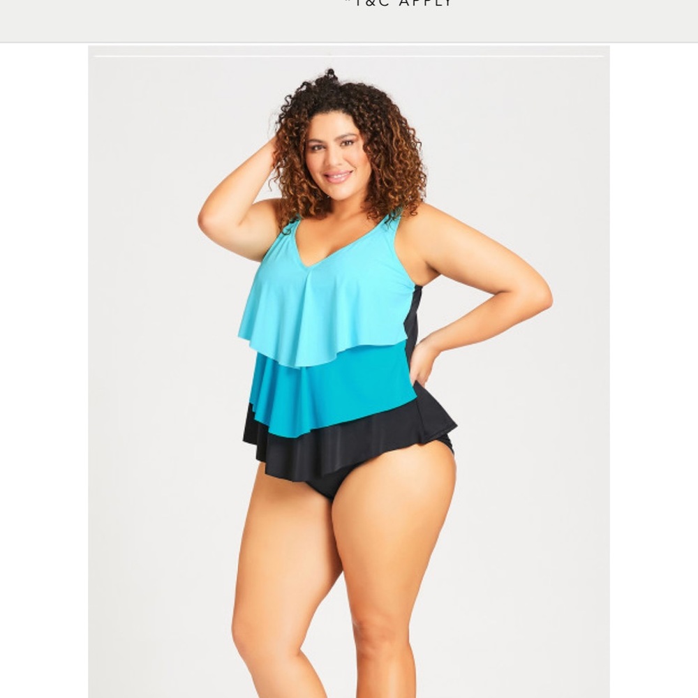 Women’s Tankini Top size 26.